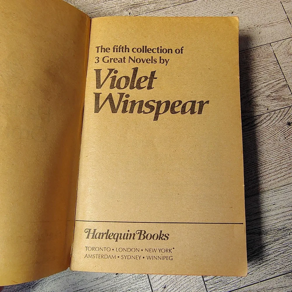 Violet Winspear Harlequin Omnibus 52 3 Novels Raintree Valley Pagan Romance FAIR
